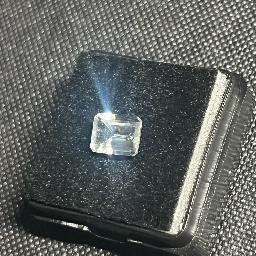 1.80 Carat Rectangular Cut Lab Created White Topa… - image 6